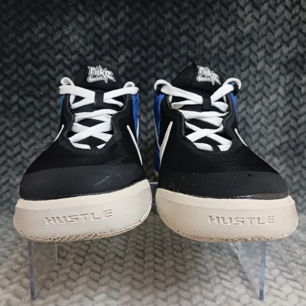 Nike Team Hustle D10 GS Black Game Royal Youth Basketball Shoes Size 6.5Y